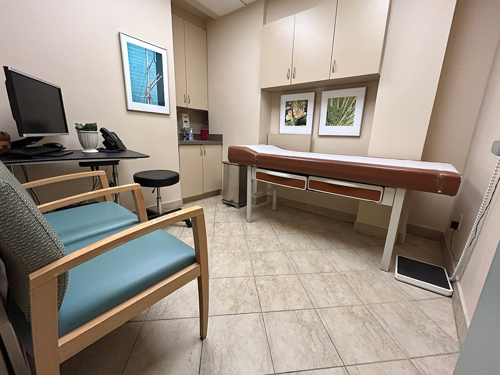 NY Neurological Associates - neurology patient exam room