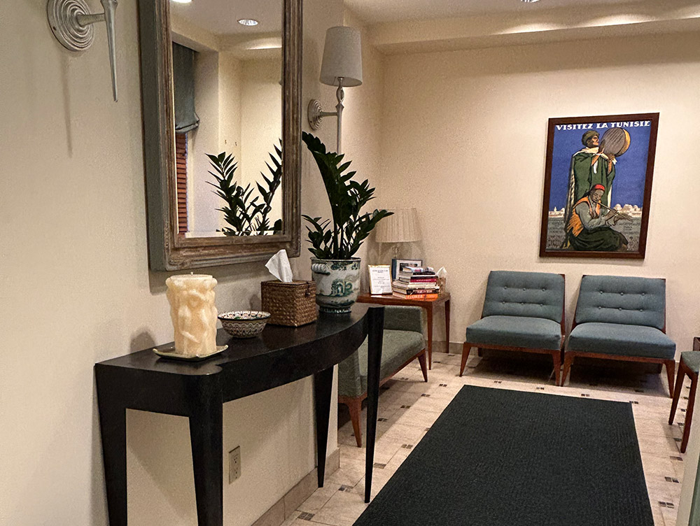 NY Neurological Associates - neurology patient waiting area